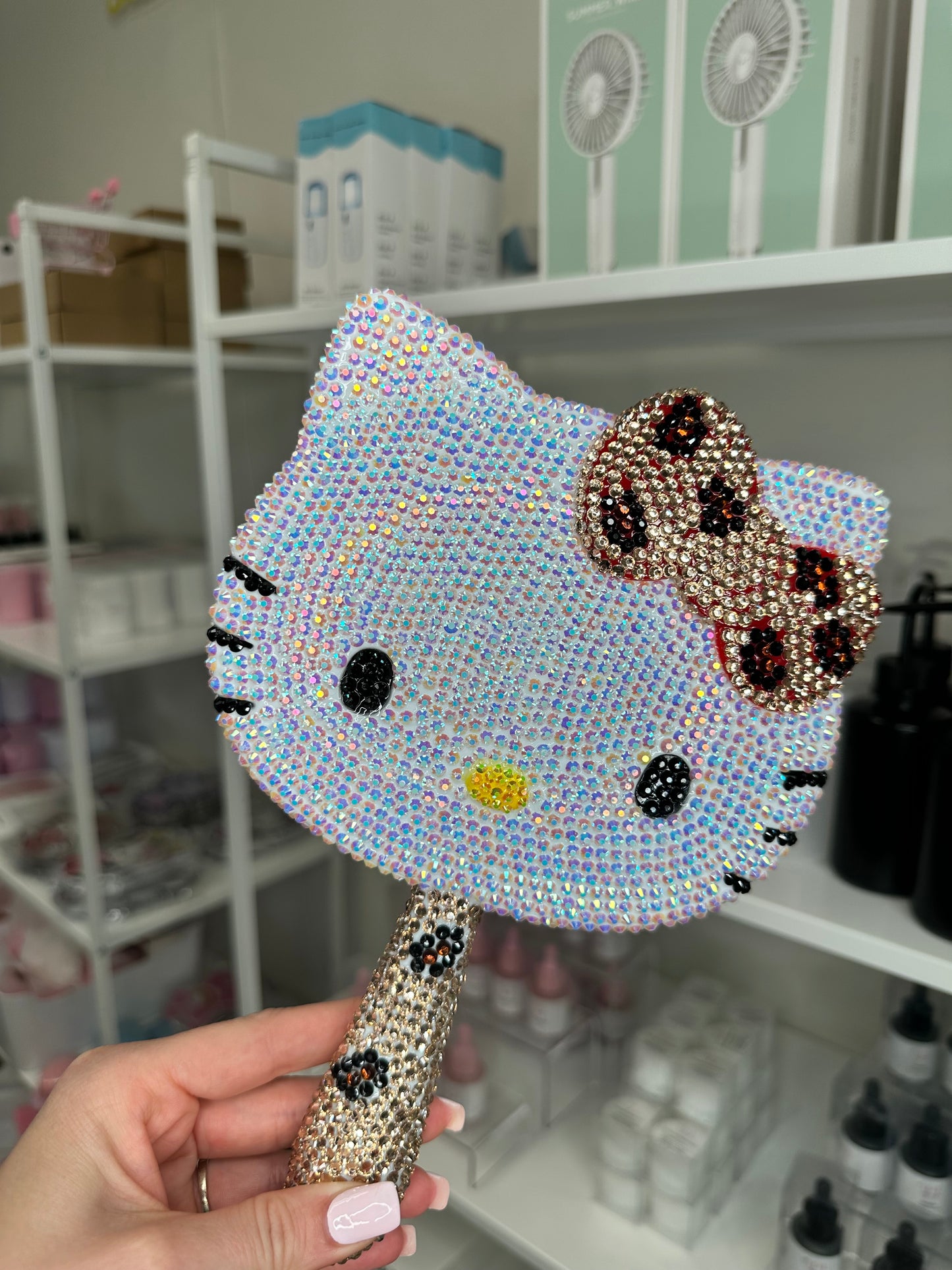 Shinny Pink Hello Kitty Mirrior